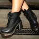 Dr. Martens Jesy Black