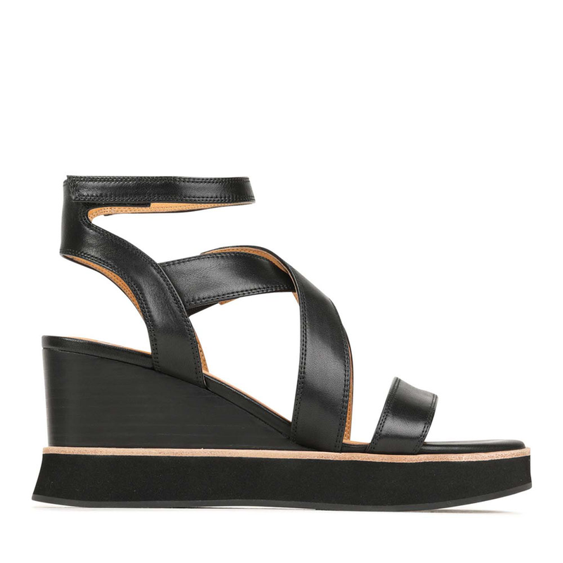 EOS Juni Platform Wedge Sandal